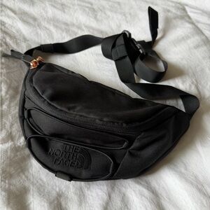 North Face Black Waist Bag / Fanny Pack